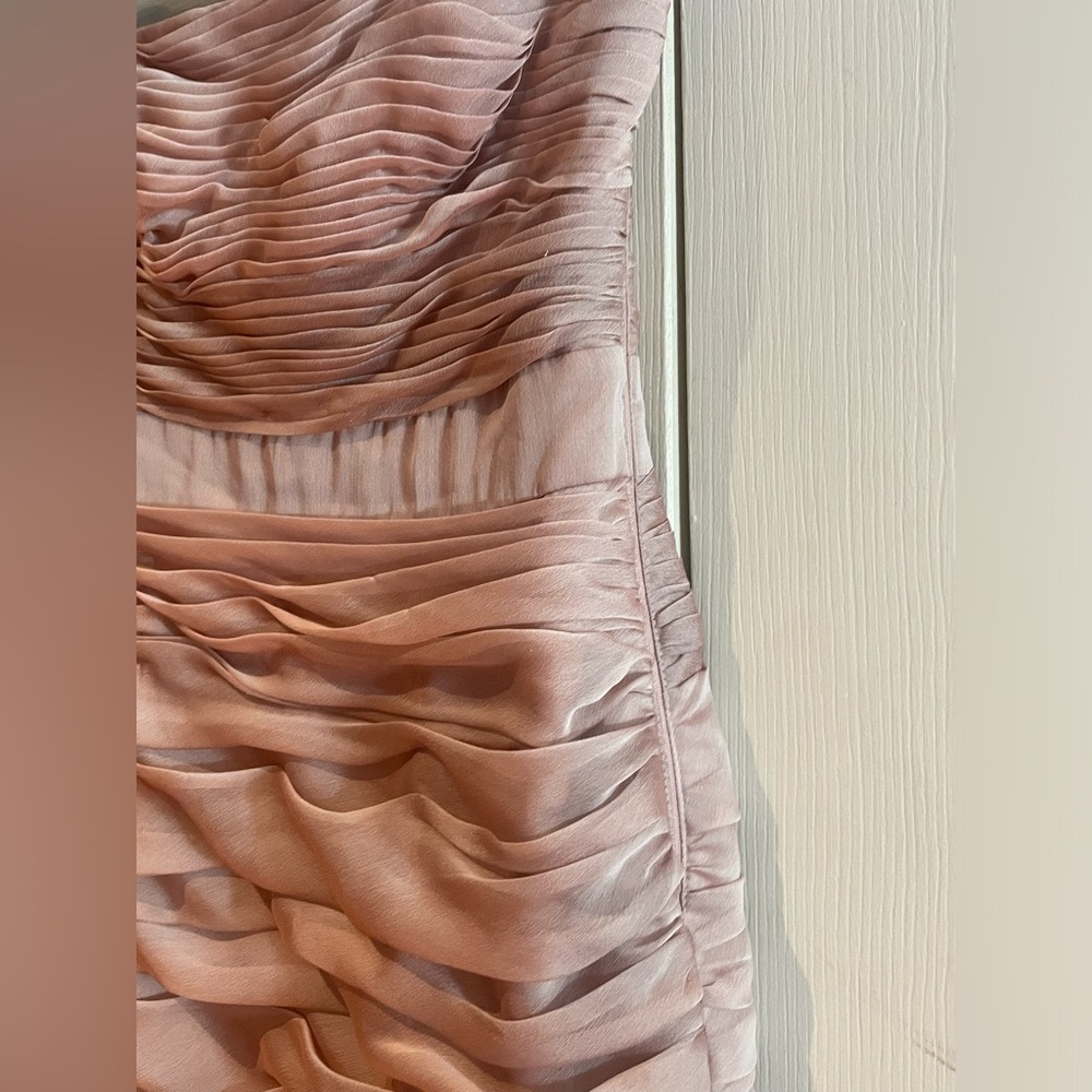 ML Monique Lhuillie Bridesmaids Dress. Dusty Rose Color Size 4 - Picture 6 of 15